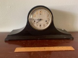 Vintage New Haven Chime Silent Mantle Clock
