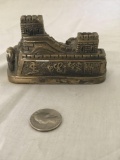 Vintage Metal Great Wall Collectible