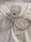 Quantity of crystal candy dishes