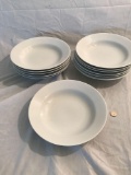 Modern dinnerware set