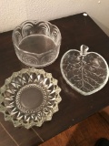 Glass decorative dishes