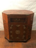 Vintage hand-painted Japanese end table/nightstand