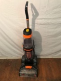 Bisel Proheat 2X Revolution vacuum cleaner