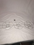 3 pieces of decorative glassware
