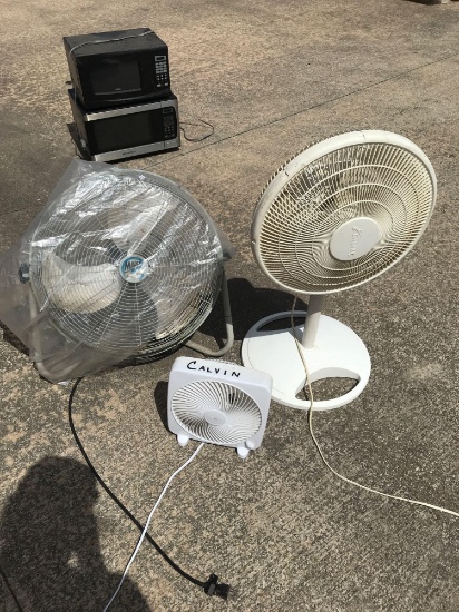 Qty of 3 indoor fans