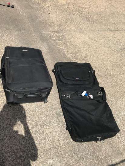 Luggage set