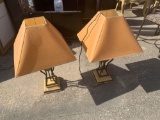 Pair of table lamps With shades