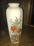 Painted Japanese flower vase