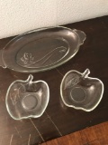 Glass decorative tray and dishes