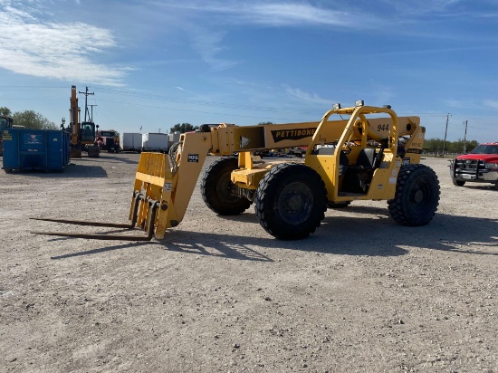 2012 Pettibone 944 9000 lb 4x4x4 Telescopic Forklift