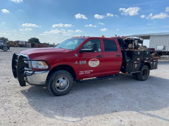 2014 Dodge Ram 3500 Crew Cab Flatbed Truck