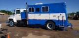 1988 Ford L8000 S/A Slickline Truck