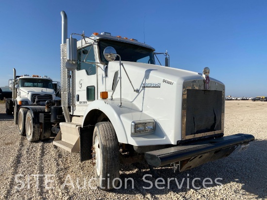 2012 Kenworth T800 T/A Daycab Truck Tractor