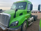 2014 Freightliner Cascadia 113 Tri/A Daycab Truck Tractor