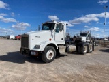 2011 Kenworth T800 T/A Daycab Truck Tractor