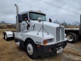 1995 Kenworth T600 T/A Daycab Truck Tractor