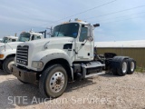 2013 Mack GU713 T/A Daycab Truck Tractor