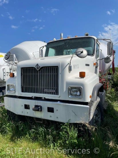 2000 International 5500i T/A Mixer Truck