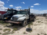 2009 International 4300 Gin Pole Truck