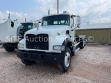 2012 Mack GU713 Granite T/A Daycab Truck Tractor