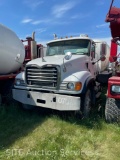 2007 Mack CV513 T/A Mixer Truck