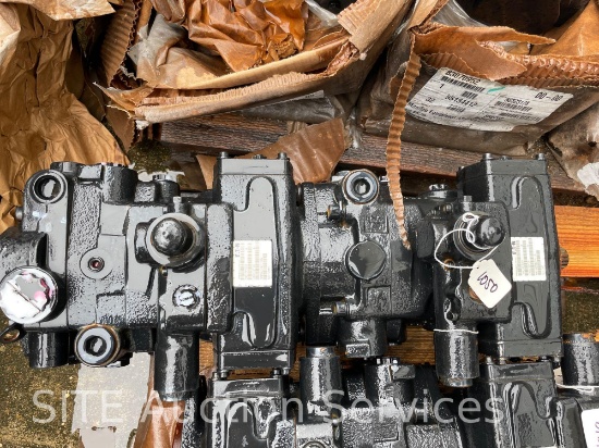 Qty of 2 Eaton 78461-RHG-04 Tandem Piston Pumps