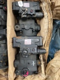 Qty of 2 Eaton 78461-RCZ-04 Tandem Piston Pumps