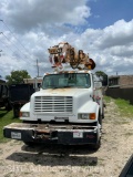 2001 International 4700 Digger Derrick Truck