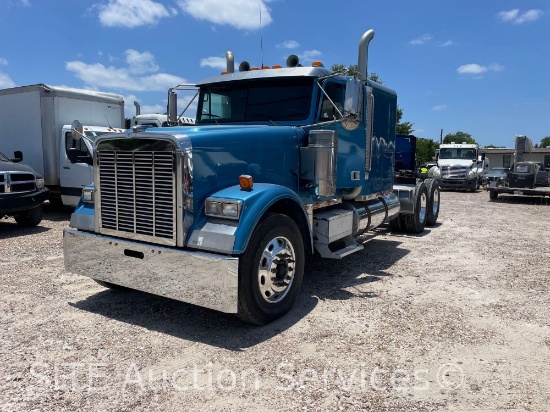 2005 Freightliner FLD 120 T/A Sleeper Truck Tractor