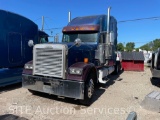 2006 Freightliner FLD132XL Classic T/A Sleeper Truck Tractor