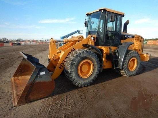 2011 Hyundai HL740-9 Wheel Loader