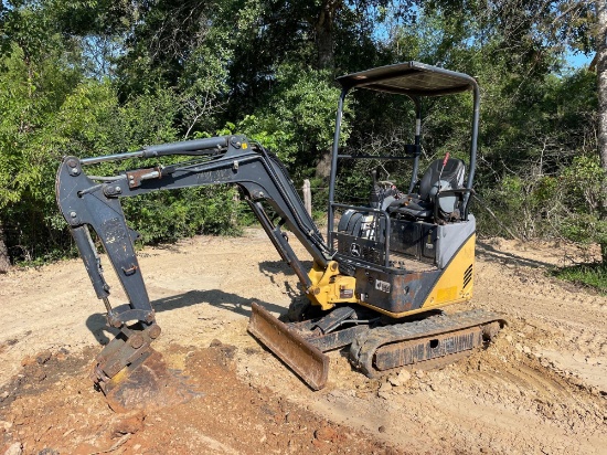 2012 John Deere 17D Compact Excavator