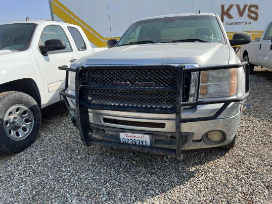 2010 GMC Sierra Crew Cab Pickup Truck