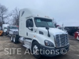 2016 Freightliner Cascadia T/A Sleeper Truck Tractor