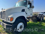 2007 Mack CV713 T/A Daycab Truck Tractor