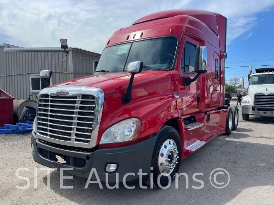 2016 Freightliner Cascadia T/A Sleeper Truck Tractor