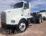 2000 Kenworth T800 T/A Day Cab Truck tractor