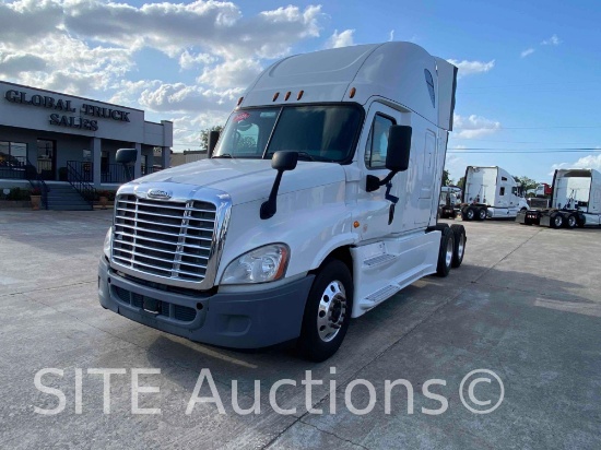 2016 Freightliner Cascadia T/A Sleeper Truck Tractor