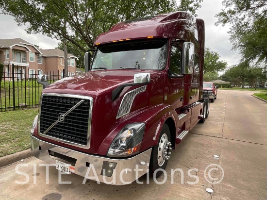 2013 Volvo VNL T/A Sleeper Truck Tractor