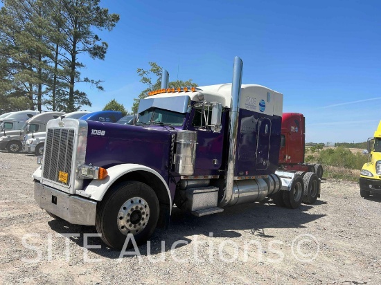 1999 Peterbilt 379 T/A Sleeper Truck Tractor