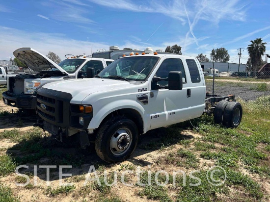 2008 Ford F350 SD Cab & Chassis Truck
