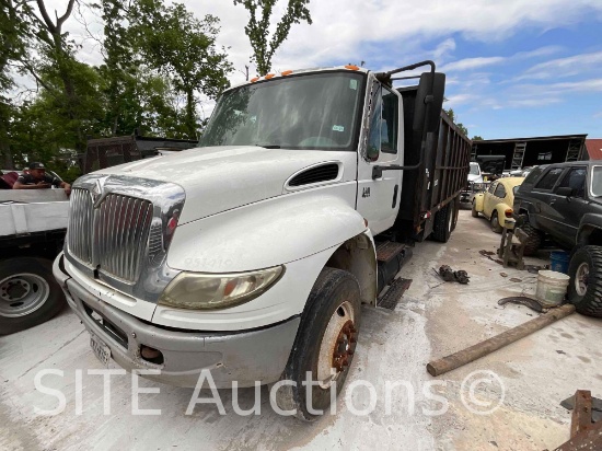 2005 International 4400 T/A Dump Truck