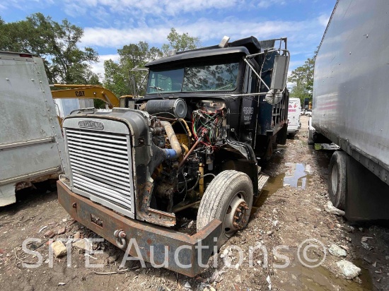 1995 Freightliner FLD T/A Dump Truck
