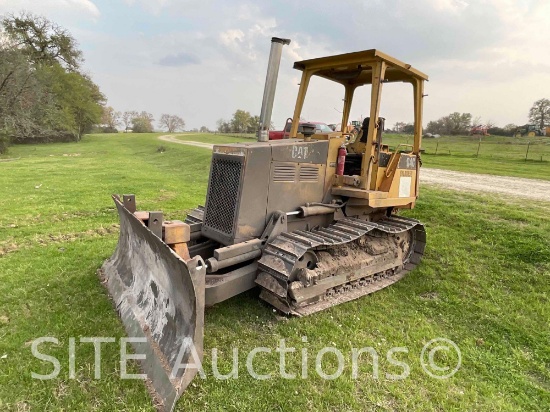 1995 CAT D4C Crawler Dozer