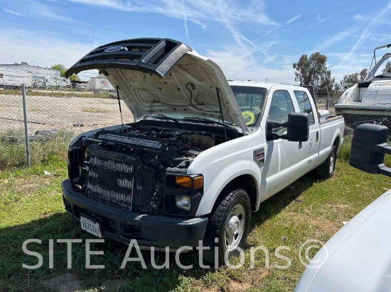 2008 Ford F350 SD Crew Cab Pickup Truck