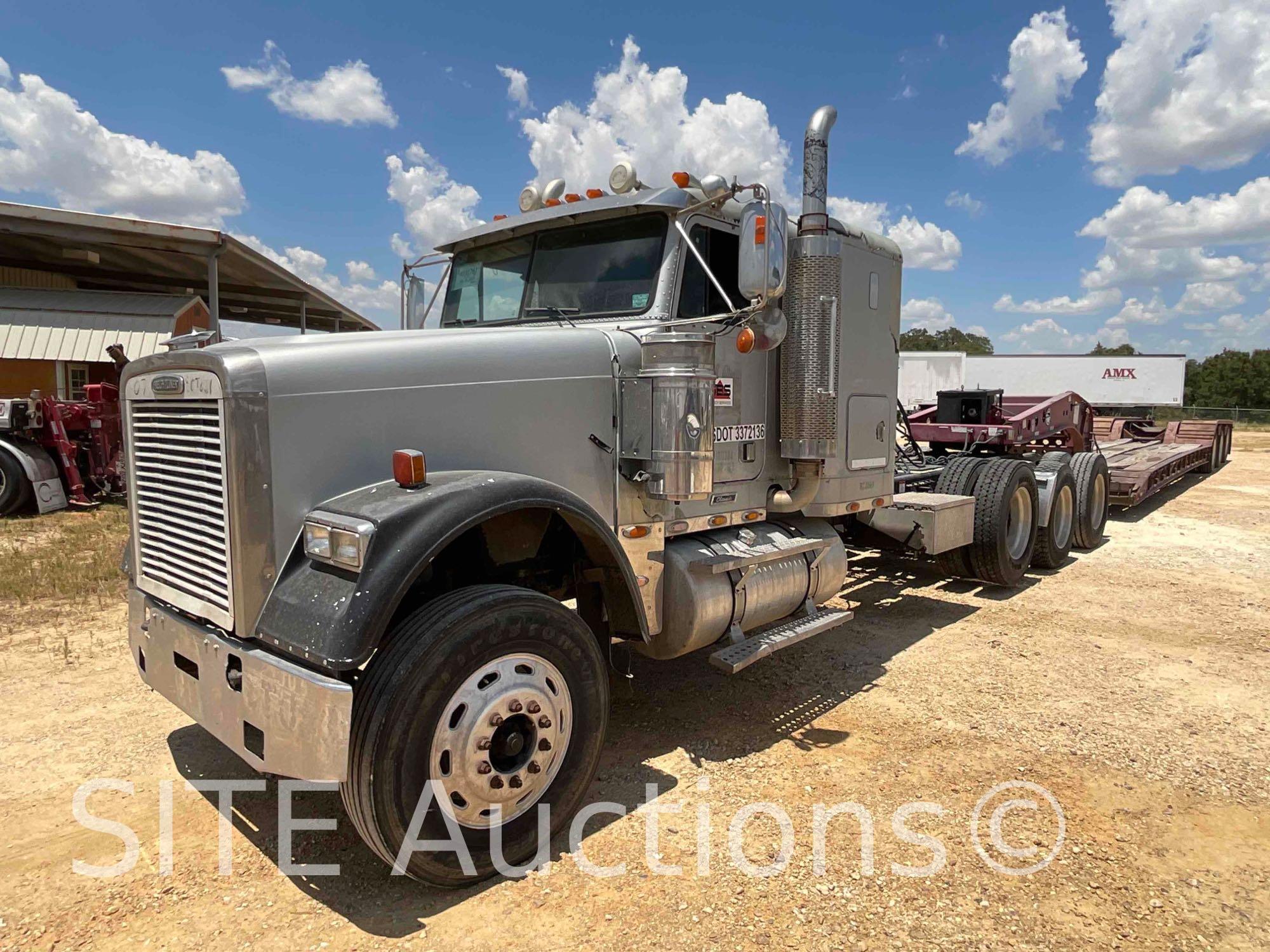 2007 Freightliner Classic Tri/A Sleeper Truck | Proxibid