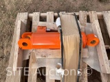 2008 Extreme Telehandler Outrigger Cylinder