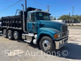 2015 Mack CHU613 Pinnacle Tri/A Dump Truck