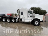2007 Kenworth T800 Tri/A Sleeper Truck Tractor
