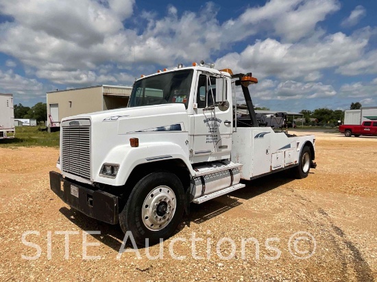 1986 Freightliner FLC112 S/A Tow Truck